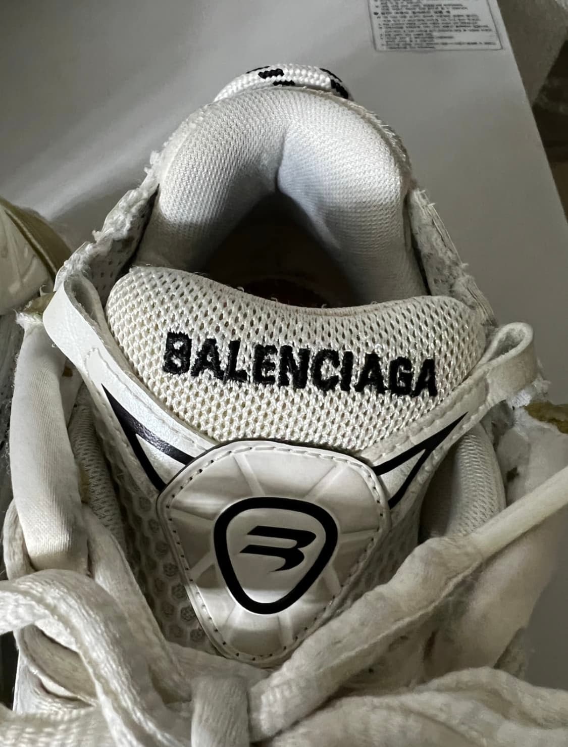 발렌시아가 뉴러너 42 상품이미지6