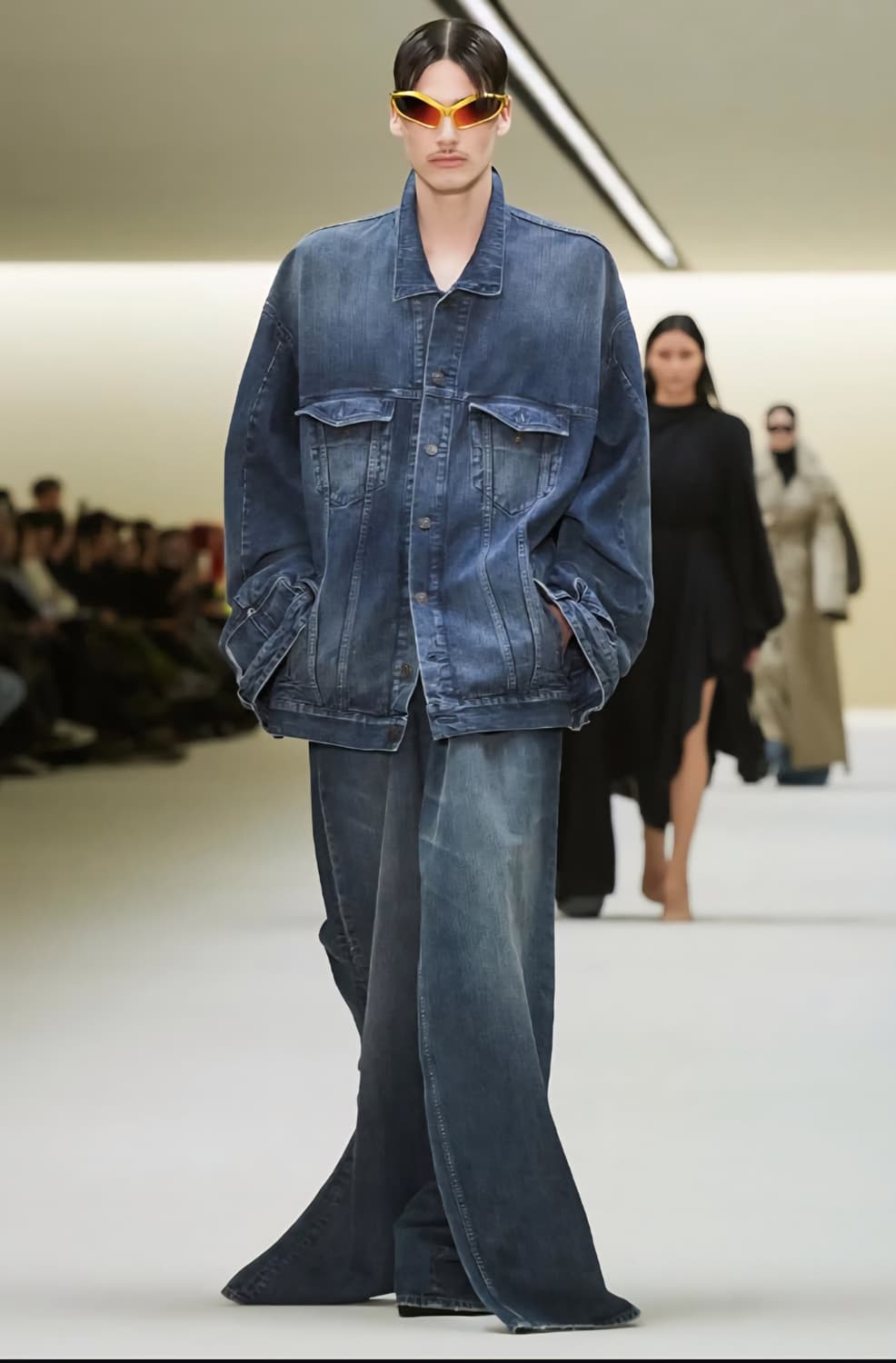 발렌시아가 레이어드 진 중청 데님 상품이미지3