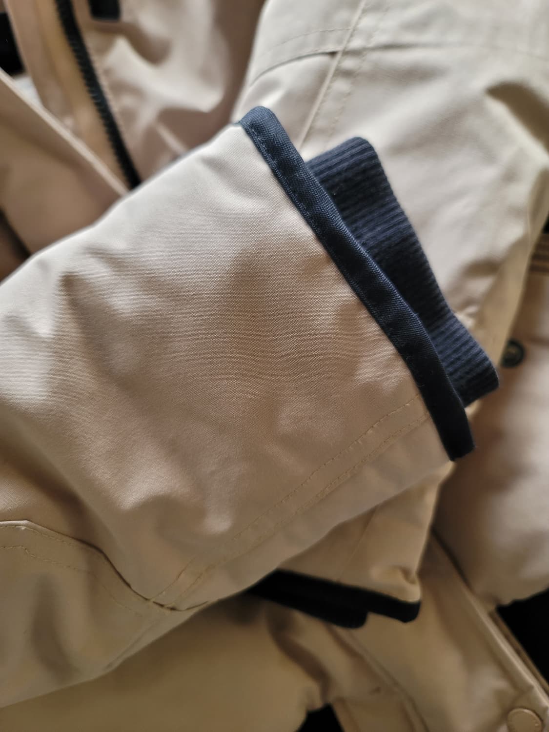 뉴발란스 다운패딩 사이즈 85/S 상품이미지4