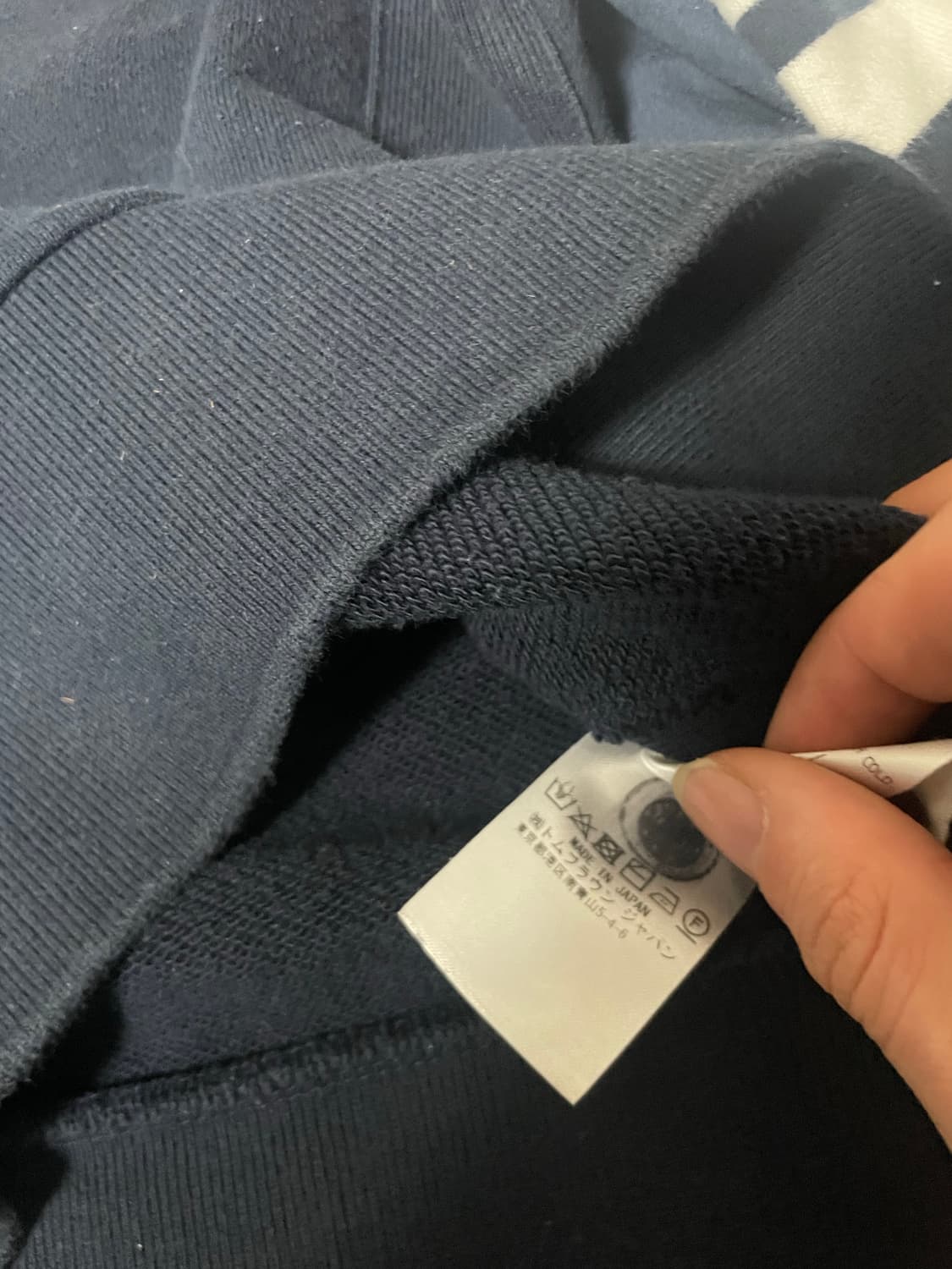 [정품] 톰브라운 사선완장 맨투맨 상품이미지4