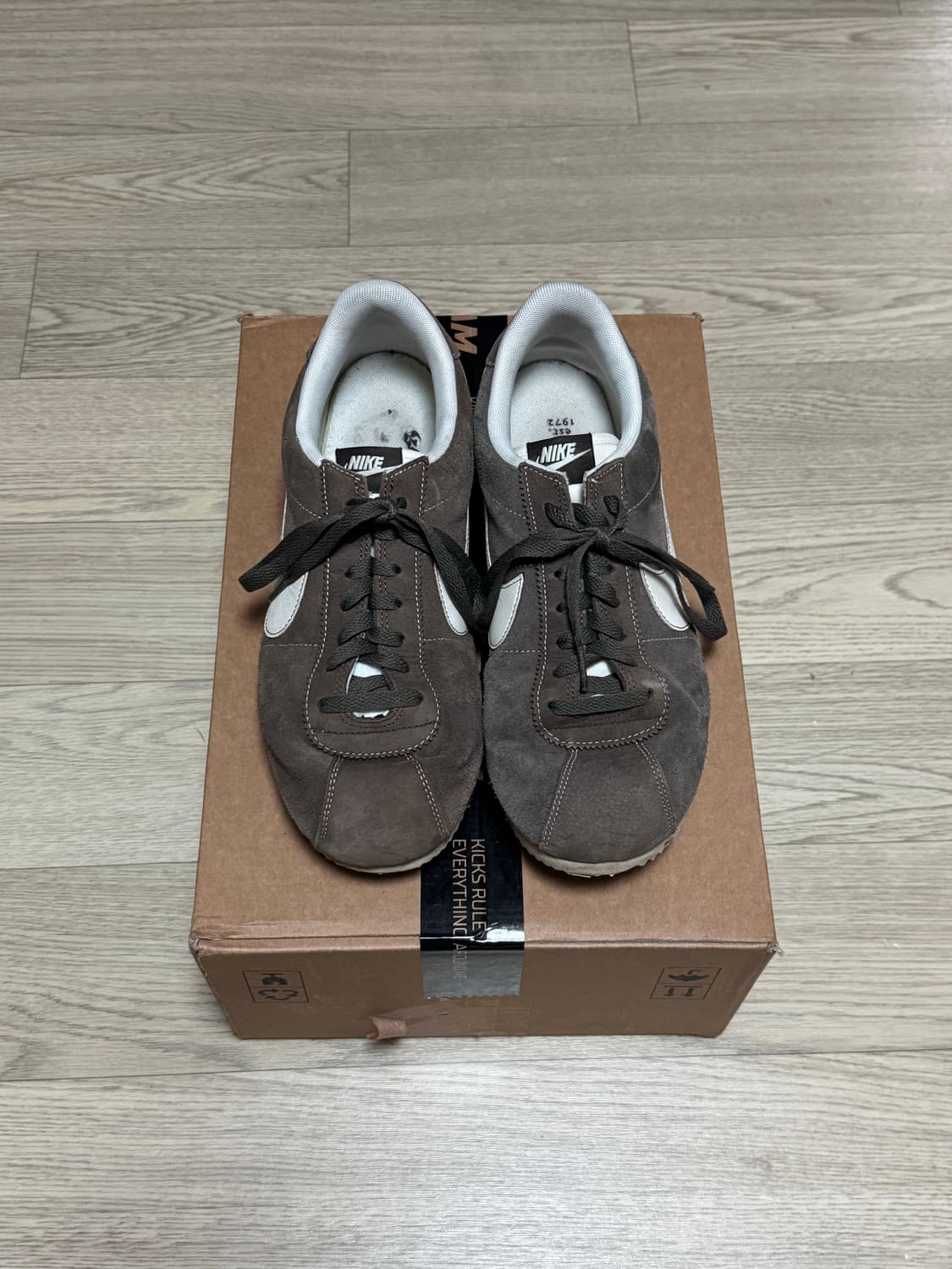 나이키 한글날 코르테즈 바로크 브라운 앤 세일 상품이미지3