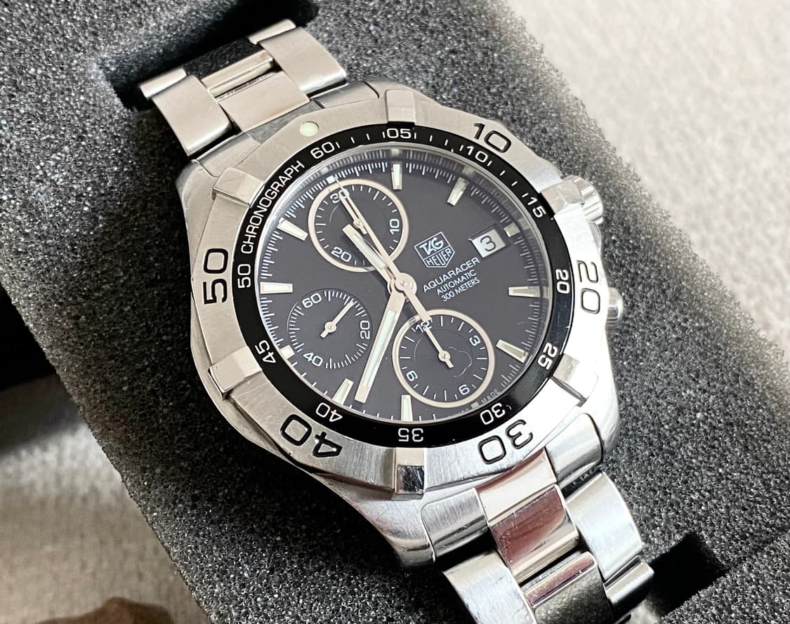 태그호이어 아쿠아레이서 크로노 CAF2110 오토메틱 41mm 블랙 상품이미지4