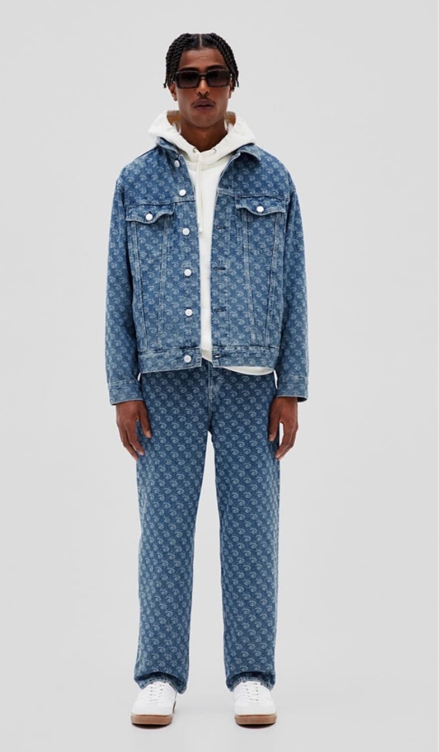 H&M x Disney 100th 모노그램 데님 팬츠 31/30 상품이미지8