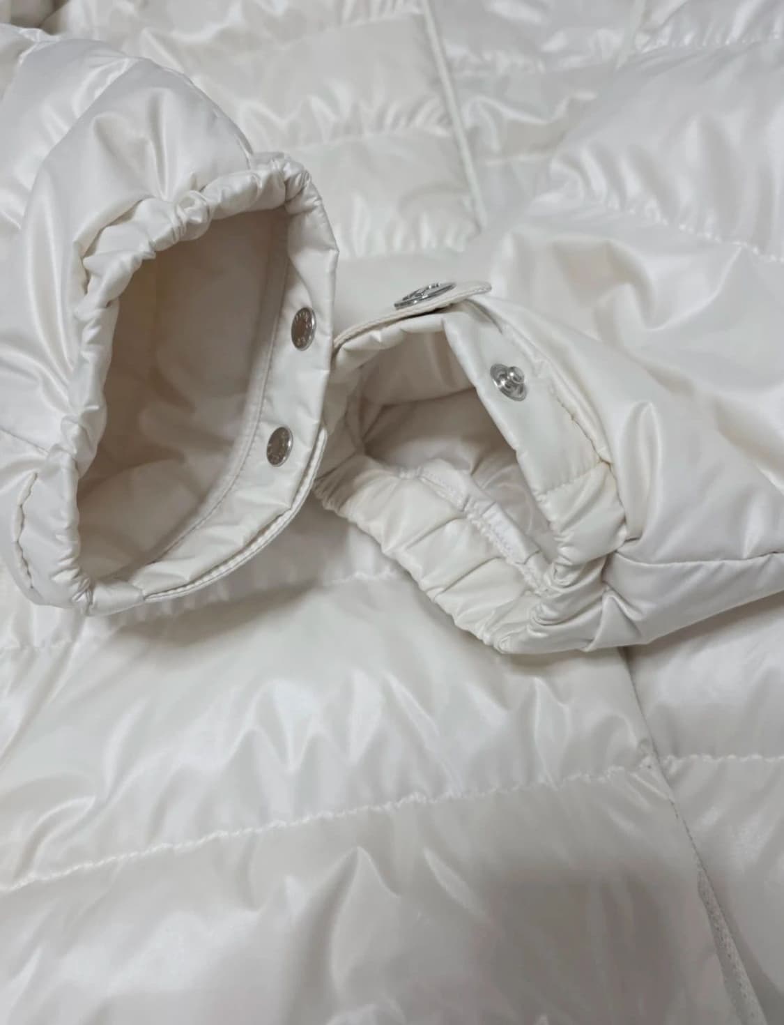 몽클레어 패딩 후드 Cornour 상품이미지4