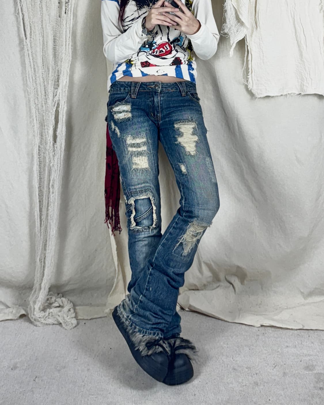 데미지 디테일 플레어진 상품이미지2