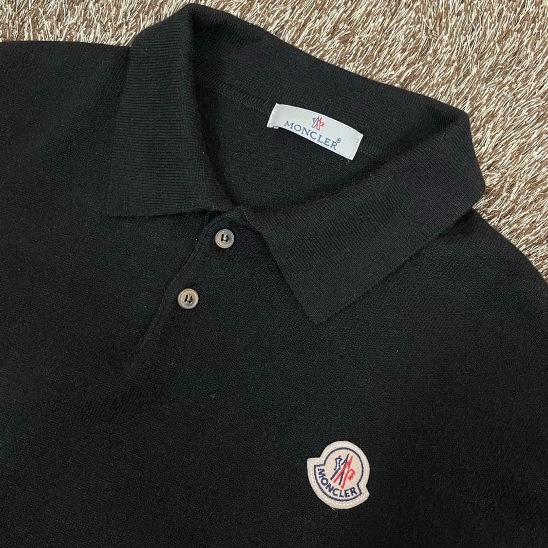 몽클레어 Moncler 블랙 로고 패치 카라 니트  L 상품이미지2