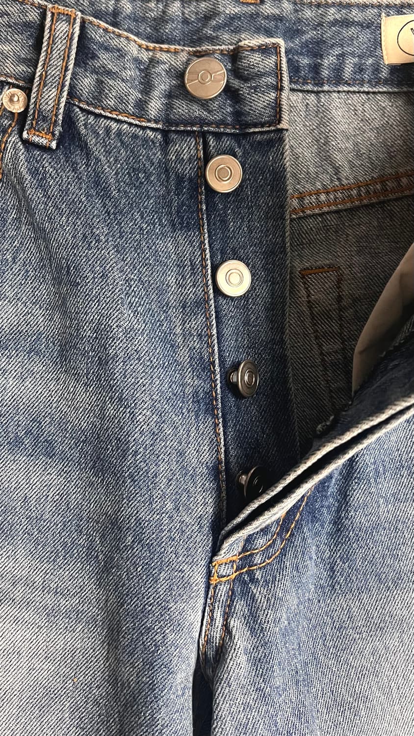 SIX AND A HALF 식스앤어하프 클래식 스트레이트 데님 중청바지 상품이미지7