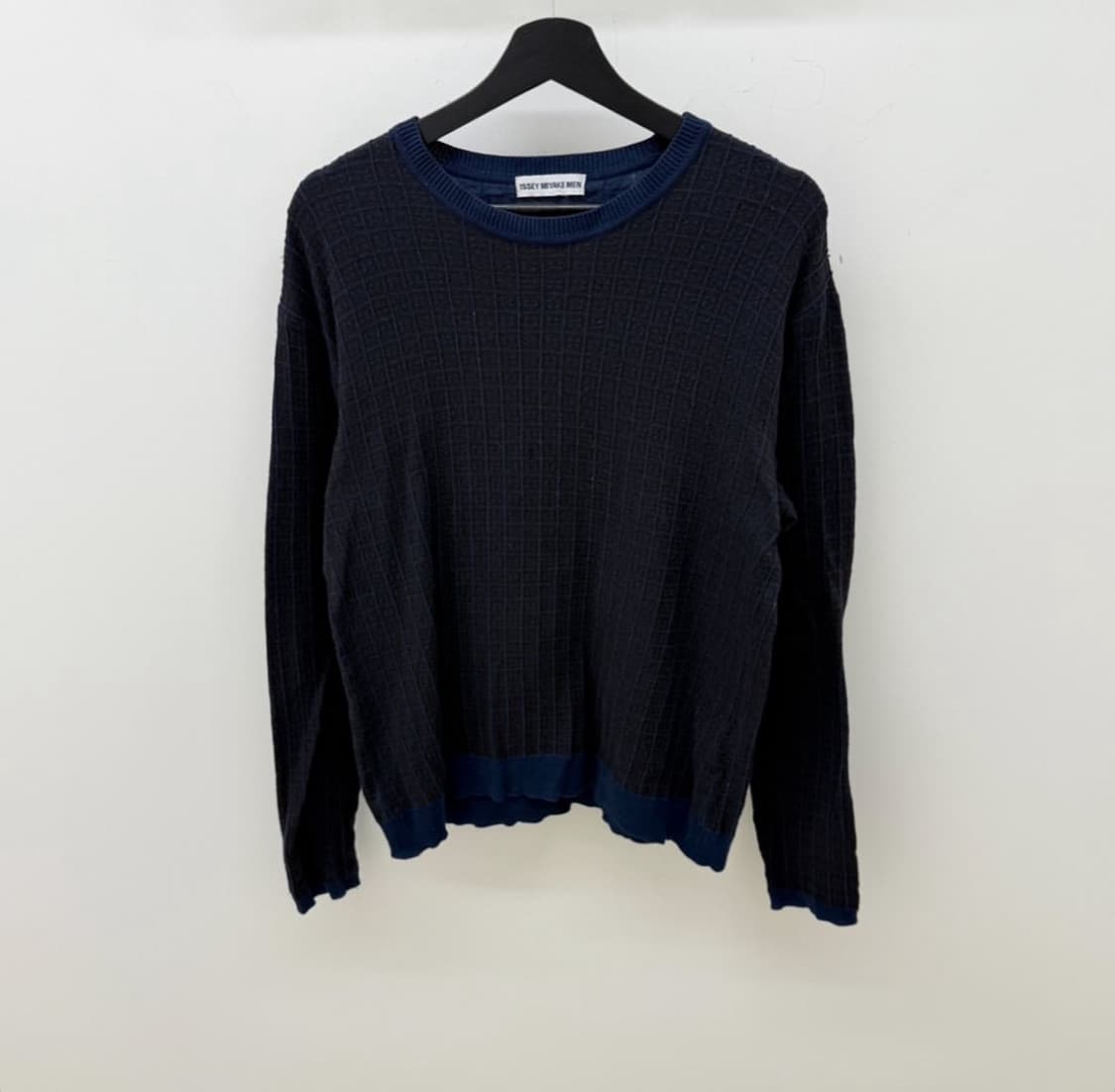 이세이미야케 맨 니트 상품이미지1