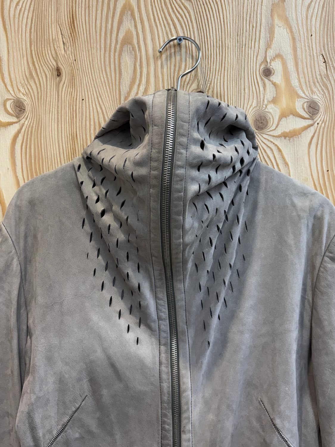 ISACC SELLAM 아이작 세럼 레더 후드 자켓 상품이미지4