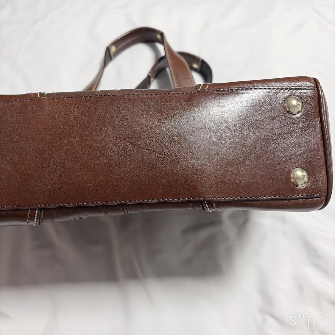 코치 시그니처 턴락 브라운 숄더백 상품이미지3