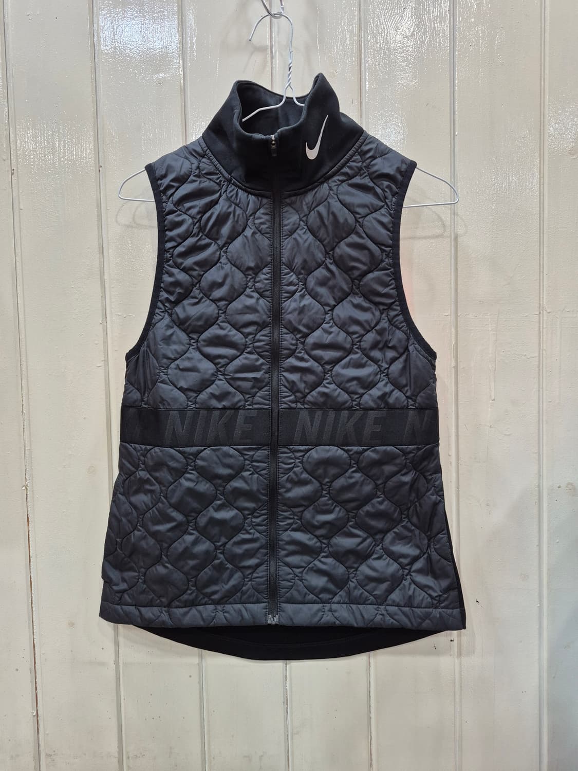 여성나이키 에어로레이어 베스트 상품이미지1