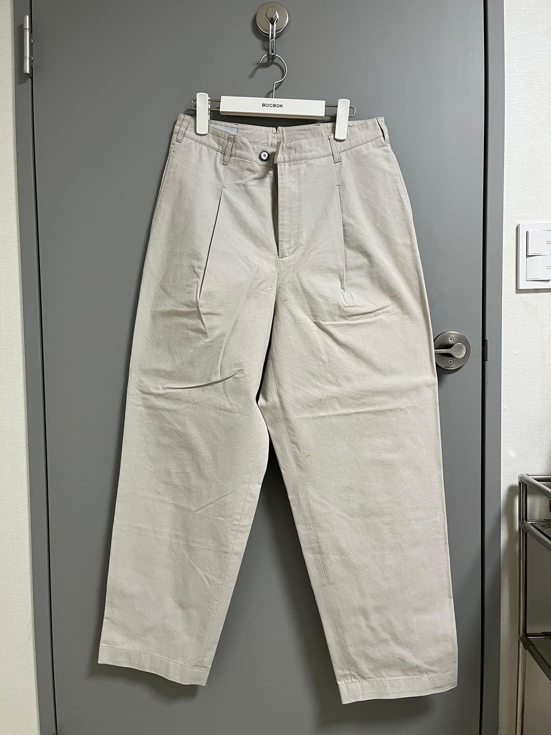 타일레 그레이 신치백 면바지 상품이미지1