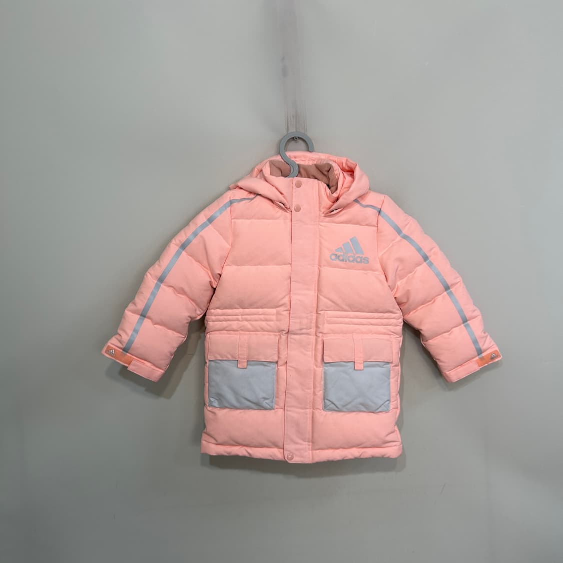 아디다스 키즈 오리털 핑크 패딩 120 상품이미지1