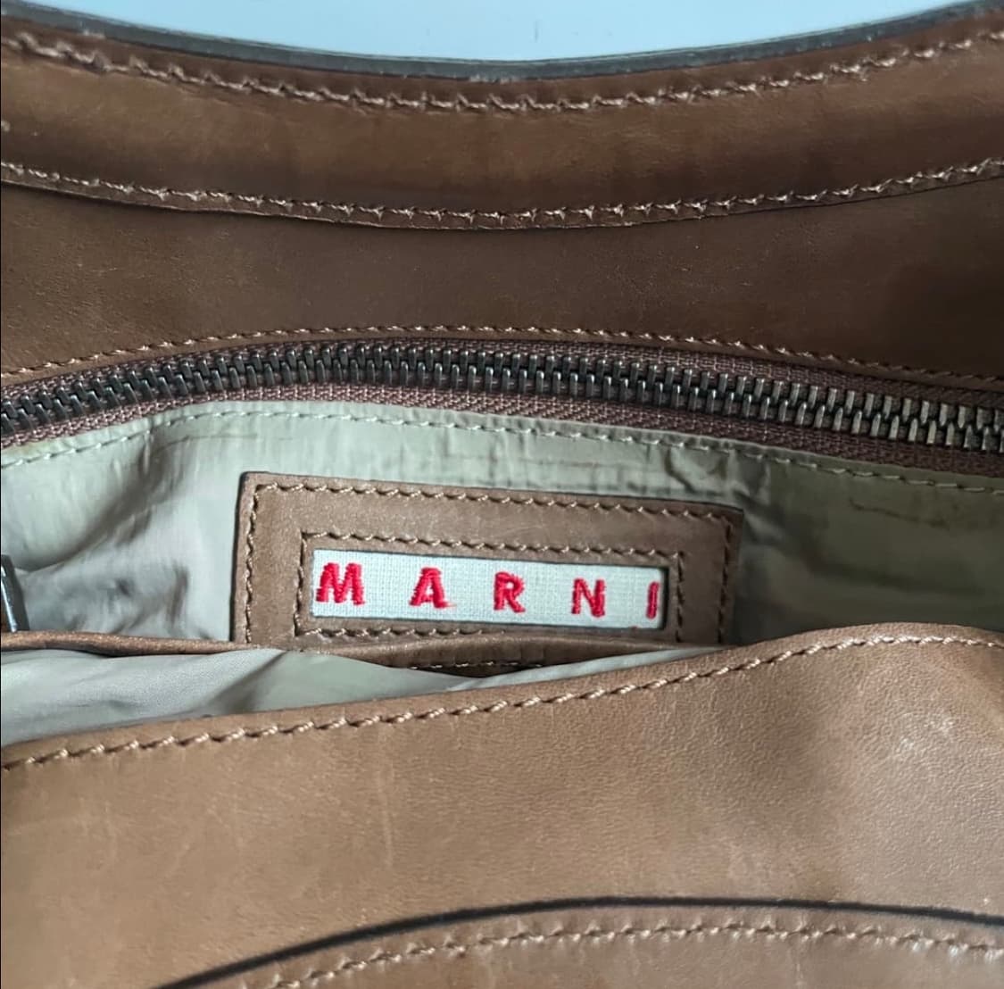 마르니 탑 핸들 숄더백 상품이미지7