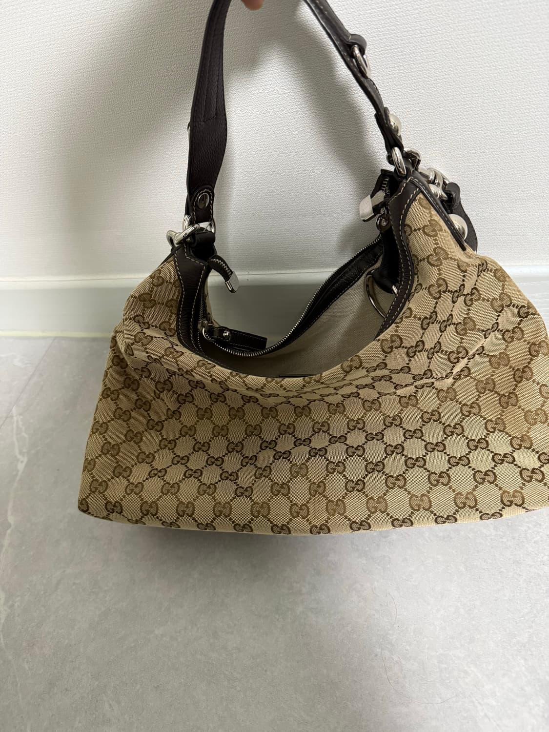 구찌 GG 슈프림 호보백 토트백 상품이미지1