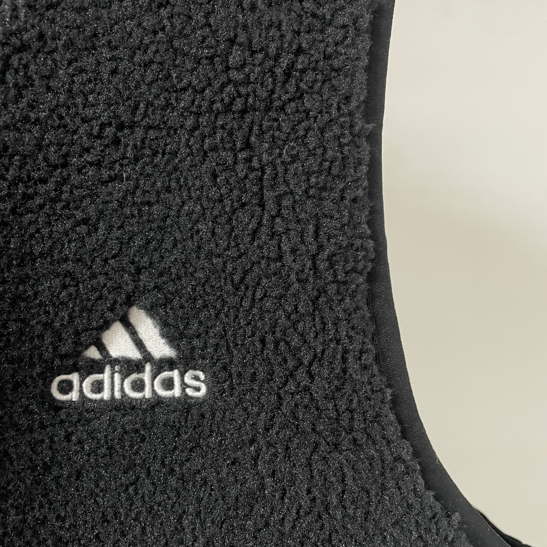 아디다스 후리스 조끼 블랙 150(W) 상품이미지4