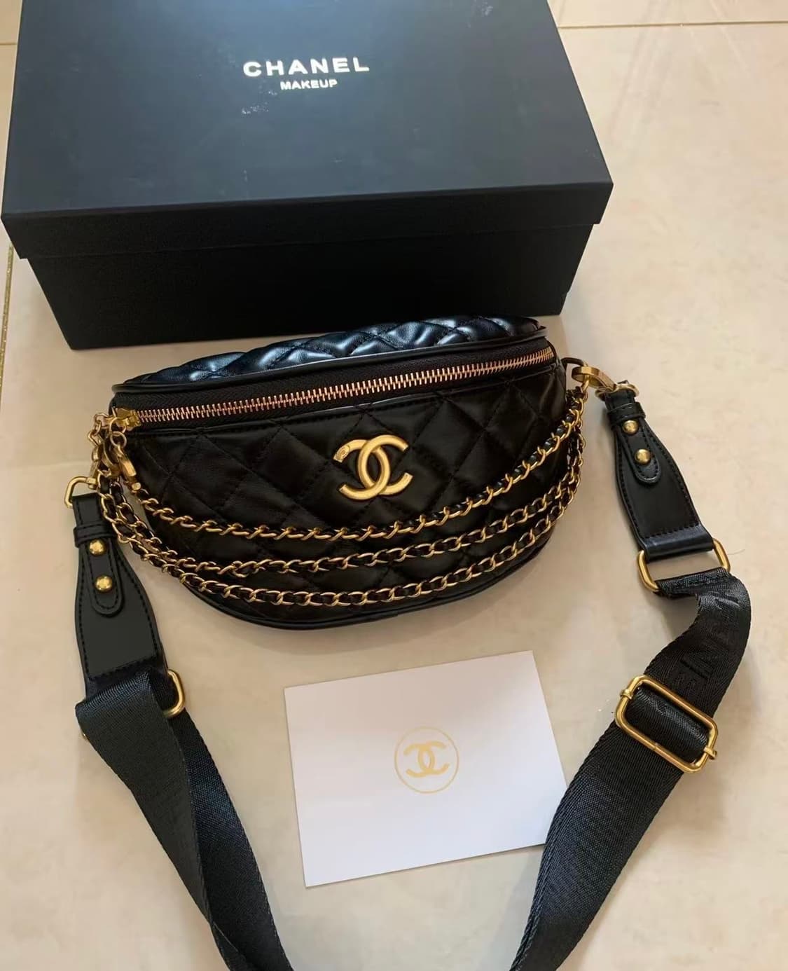 샤넬 뷰티 크로스 힙색 슬링백 상품이미지2