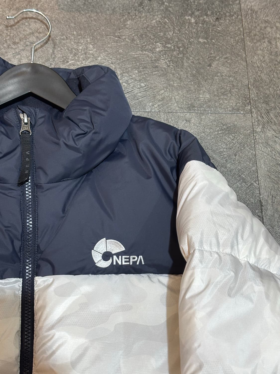 NEPA 네파 구스다운 카모 패딩 100사이즈 상품이미지4