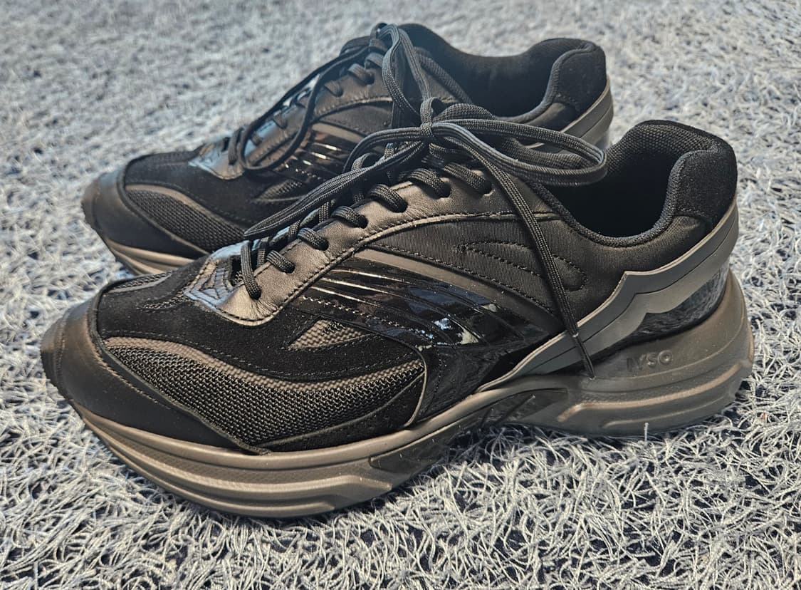 IYSO AKUMIK JET BLACK 상품이미지1