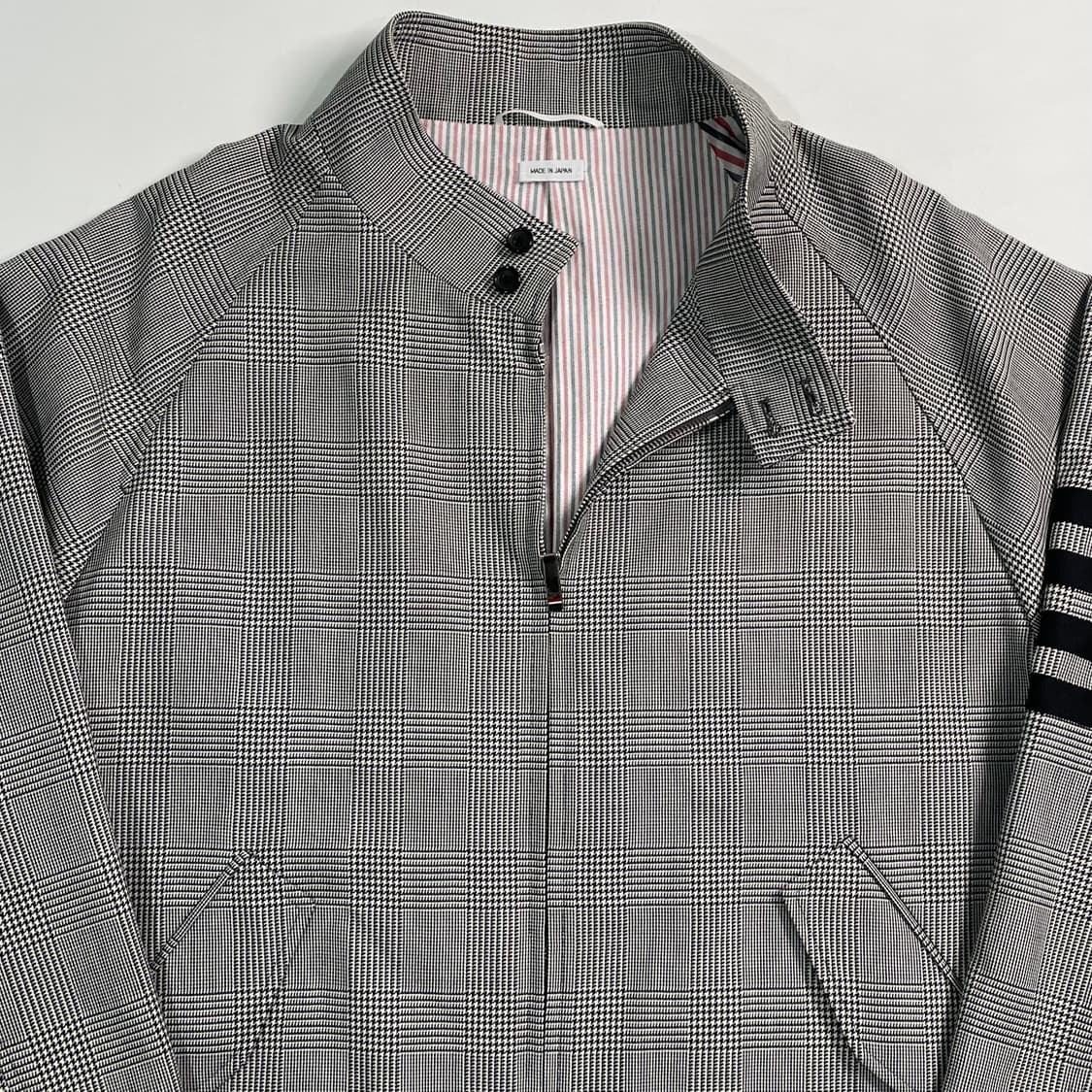 톰브라운 글렌체크 사선 헤링턴자켓  상품이미지2