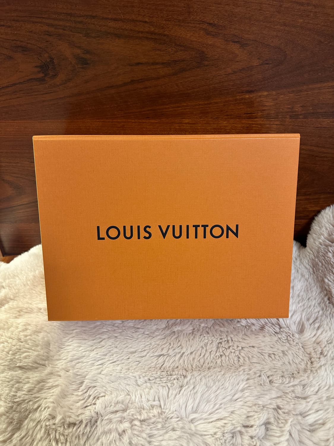 루이비통 모노그램 플라워 쿠상 PM M21209 상품이미지1