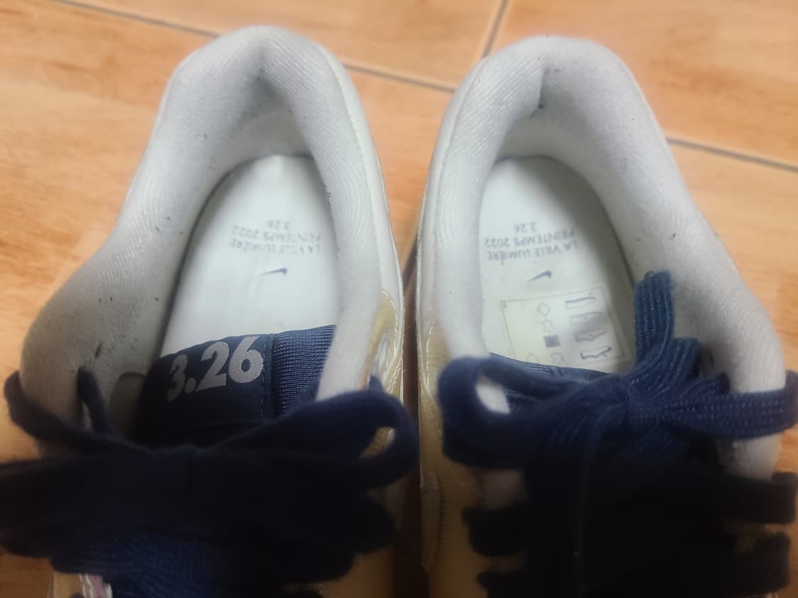 나이키 맥스1 데이 라빌레 루미에르 W275(260추천) 상품이미지3