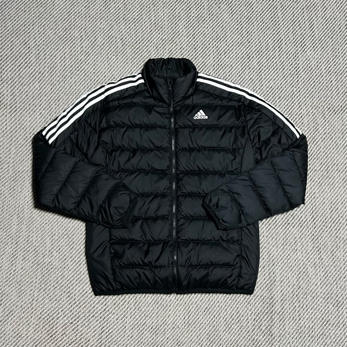 [L] adidas 아디다스 다운 경량 패딩 자켓 상품이미지1