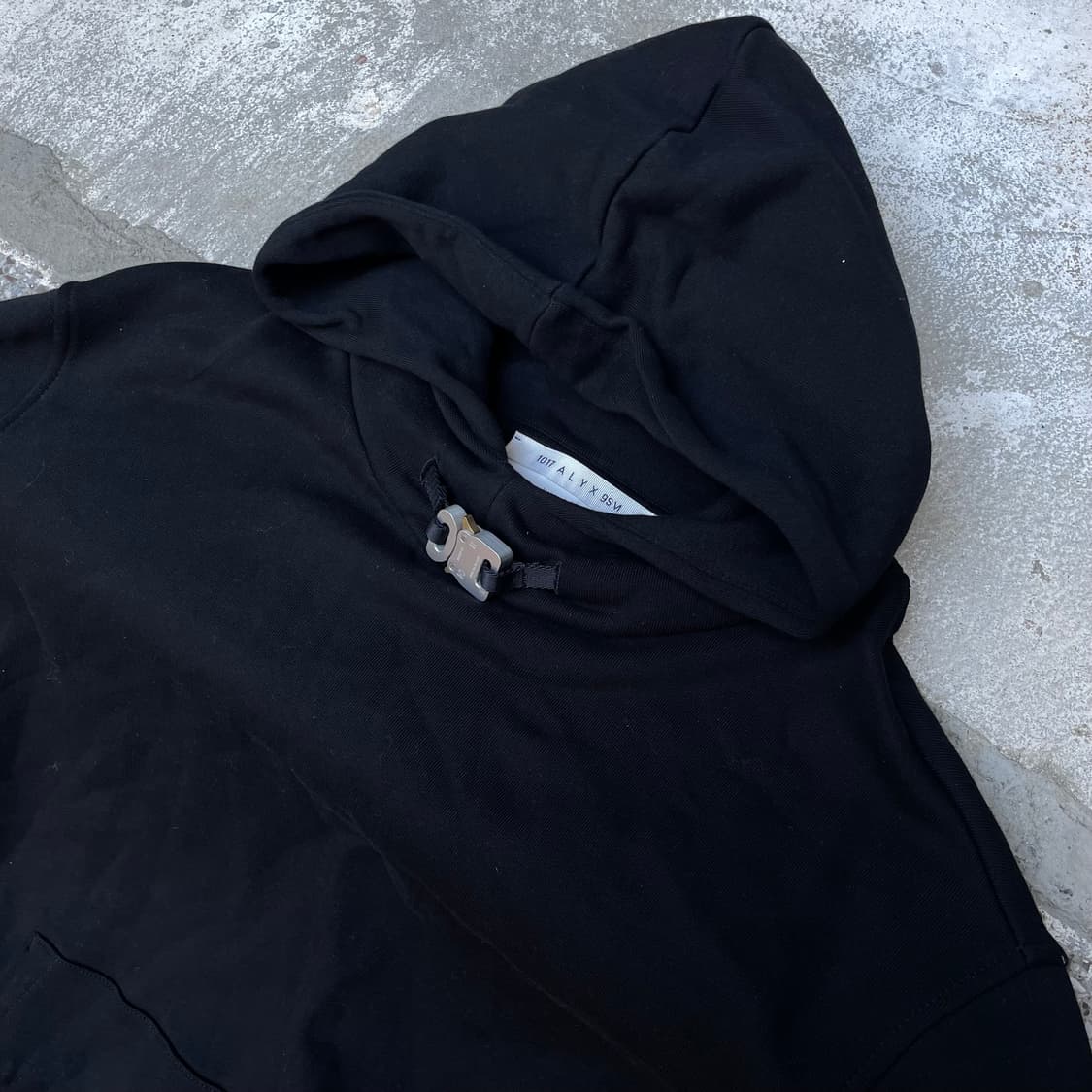 alyx 알릭스 버클 후드티 상품이미지1