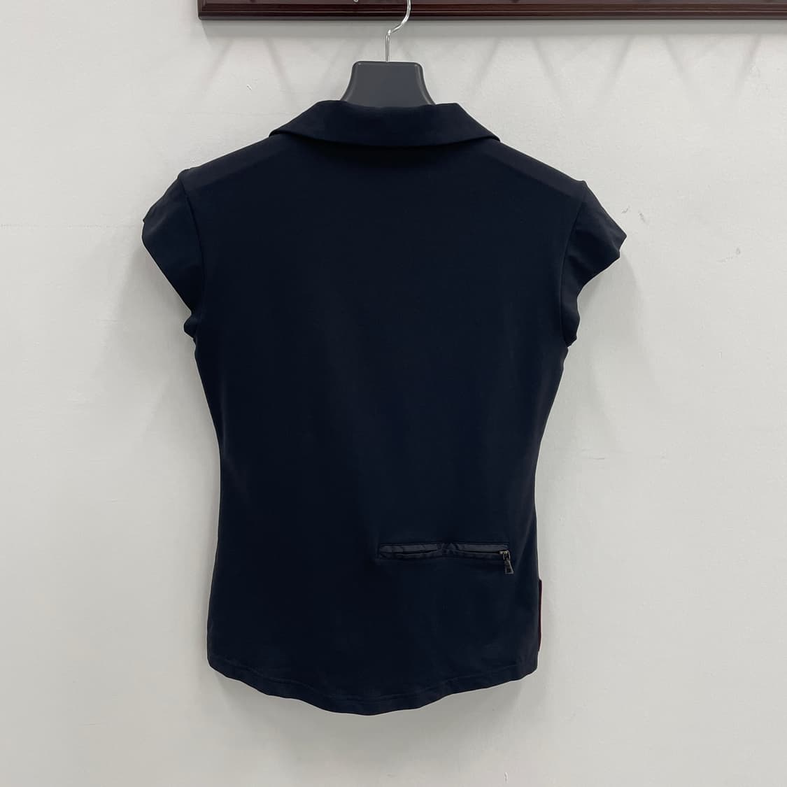 프라다 딱붙 블랙 올드 리네아로사 나일론 탑 상품이미지4