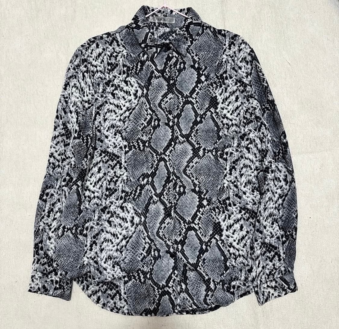 파이톤 뱀피 셔츠 상품이미지2