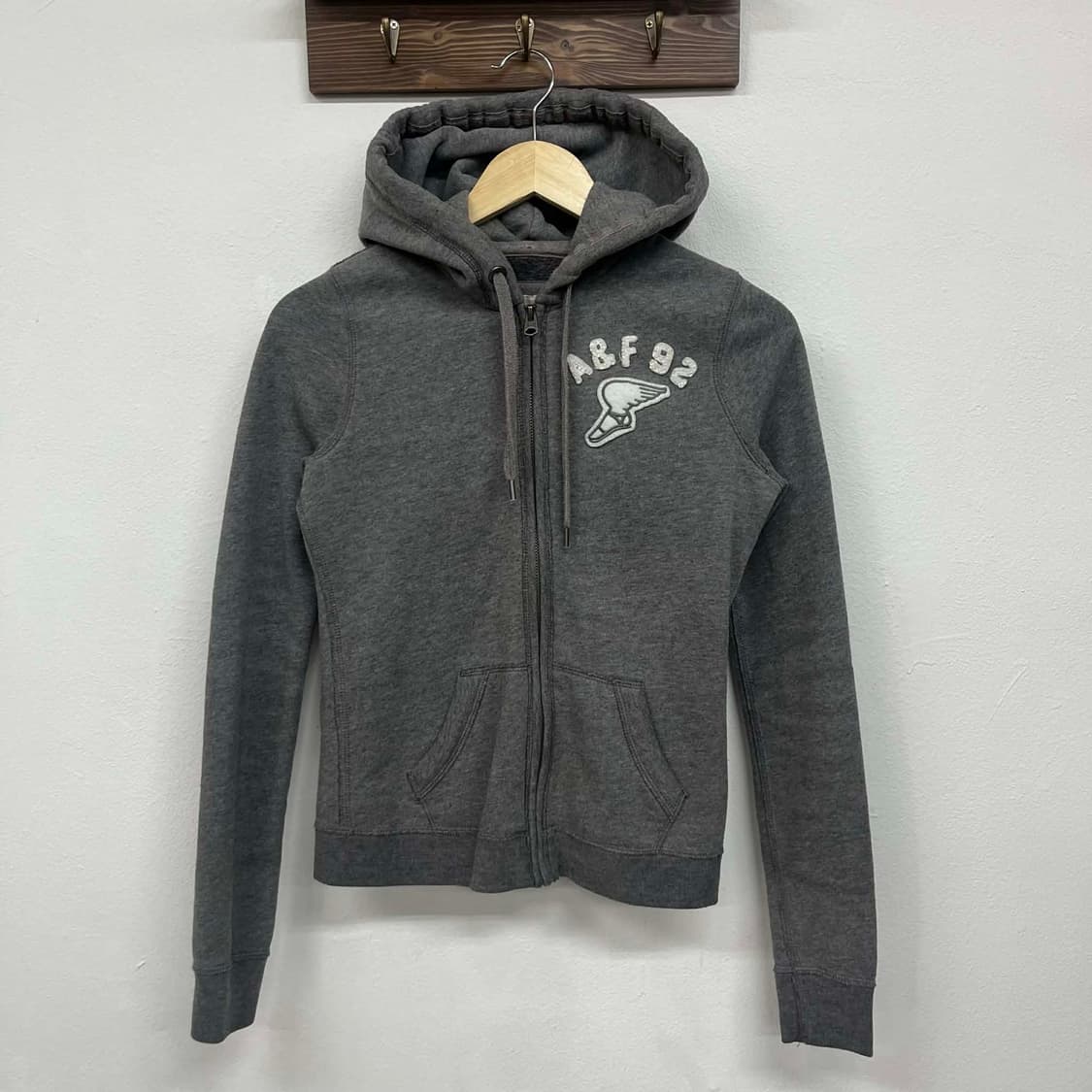 아베크롬비 y2k 대대장 날개 작사 후드집업 희귀져지(XS) 상품이미지4