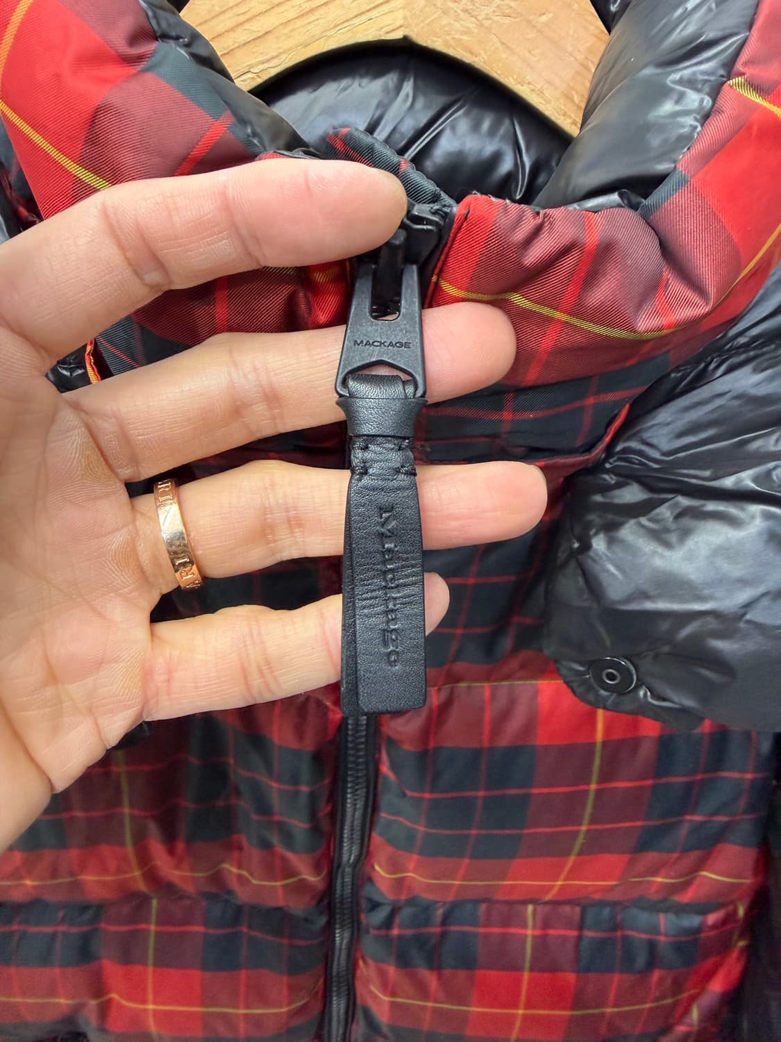 정품) 맥케이지 여성 홀리데이 캡슐 컬렉션 롱패딩 XS 상품이미지4