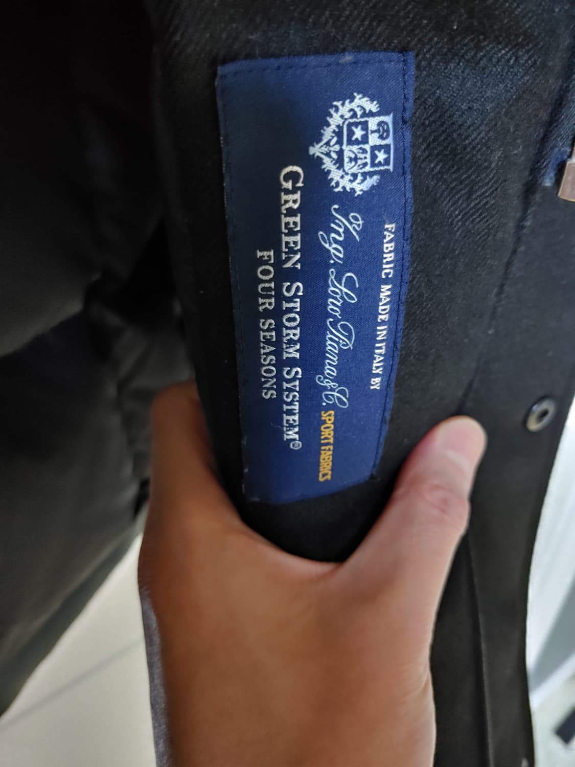 질스튜어트뉴욕 로로피아나 폭스퍼 롱패딩 팝니다 상품이미지3