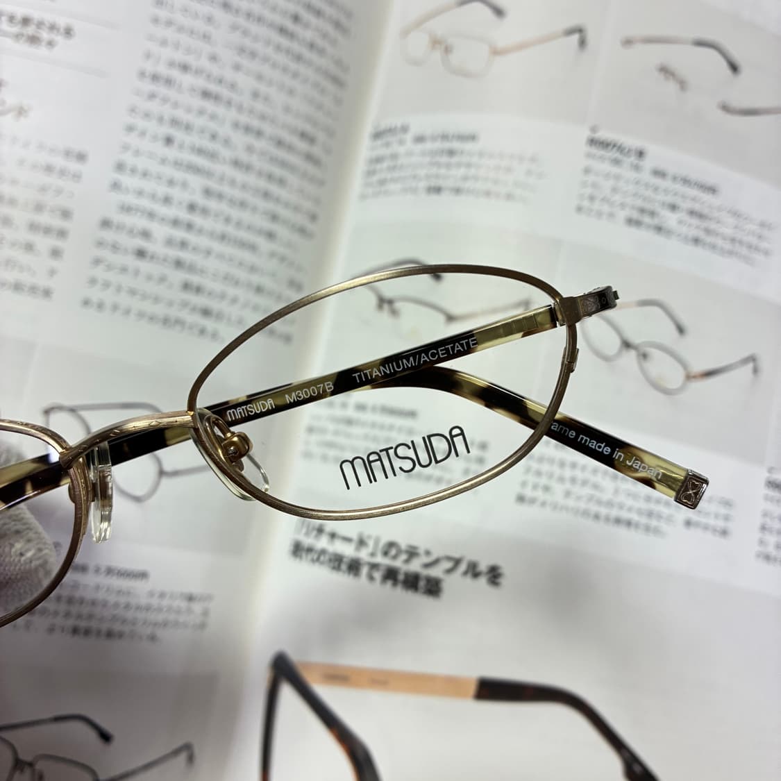 MATSUDA 마츠다 오벌형 티타늄 골드 일본 안경 상품이미지2