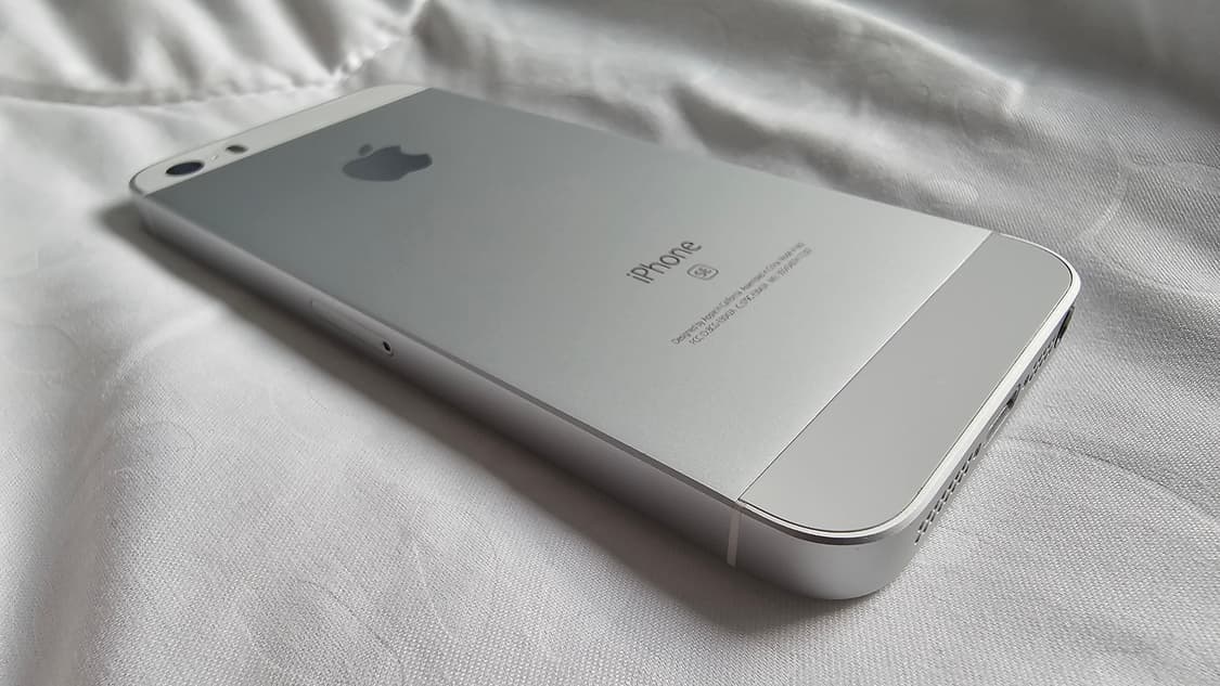 [정품] 아이폰 SE1 128GB 배터리신품 카메라 실버 해외판 상품이미지6