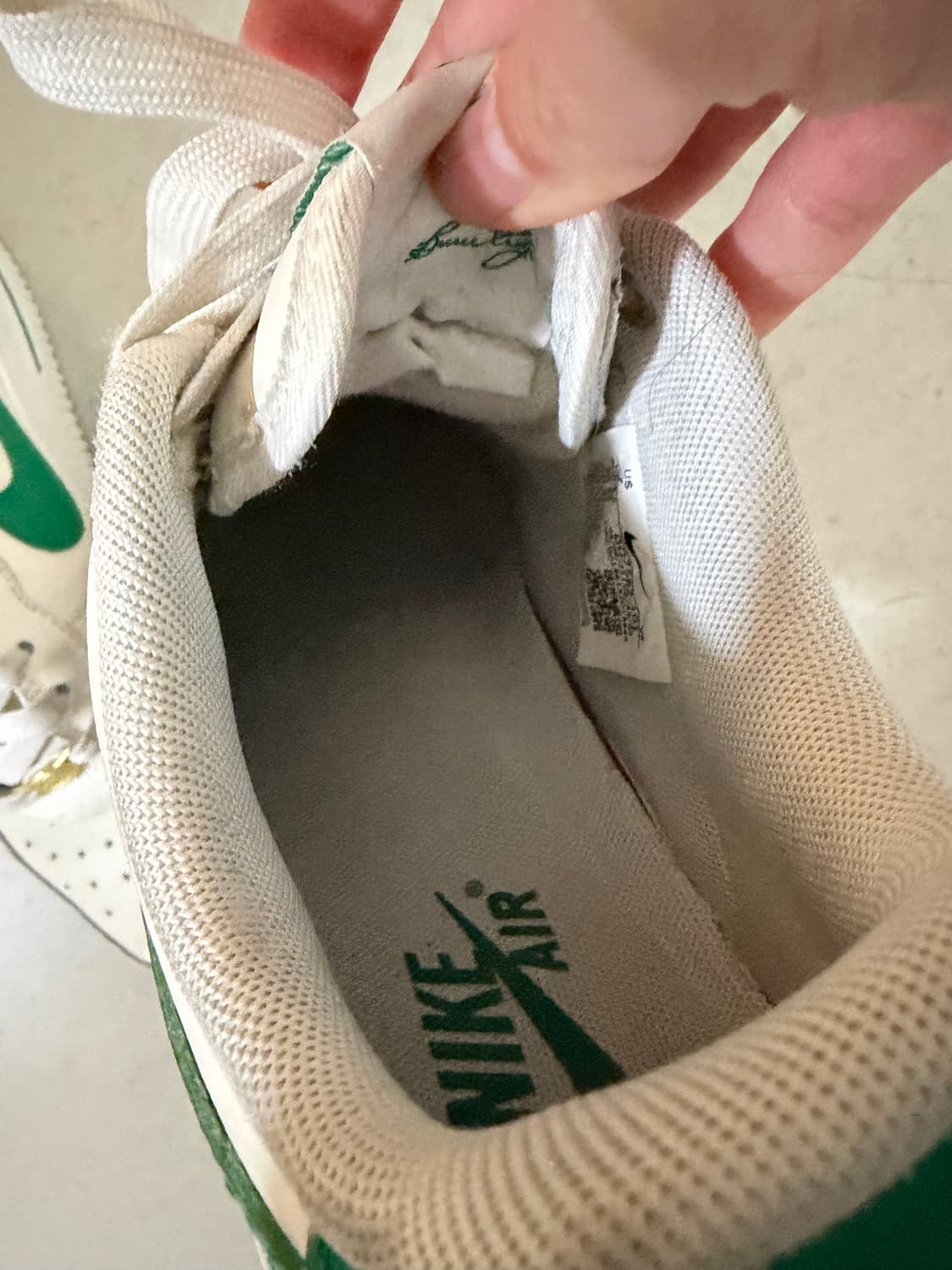 나이키 에어포스 240 상품이미지3