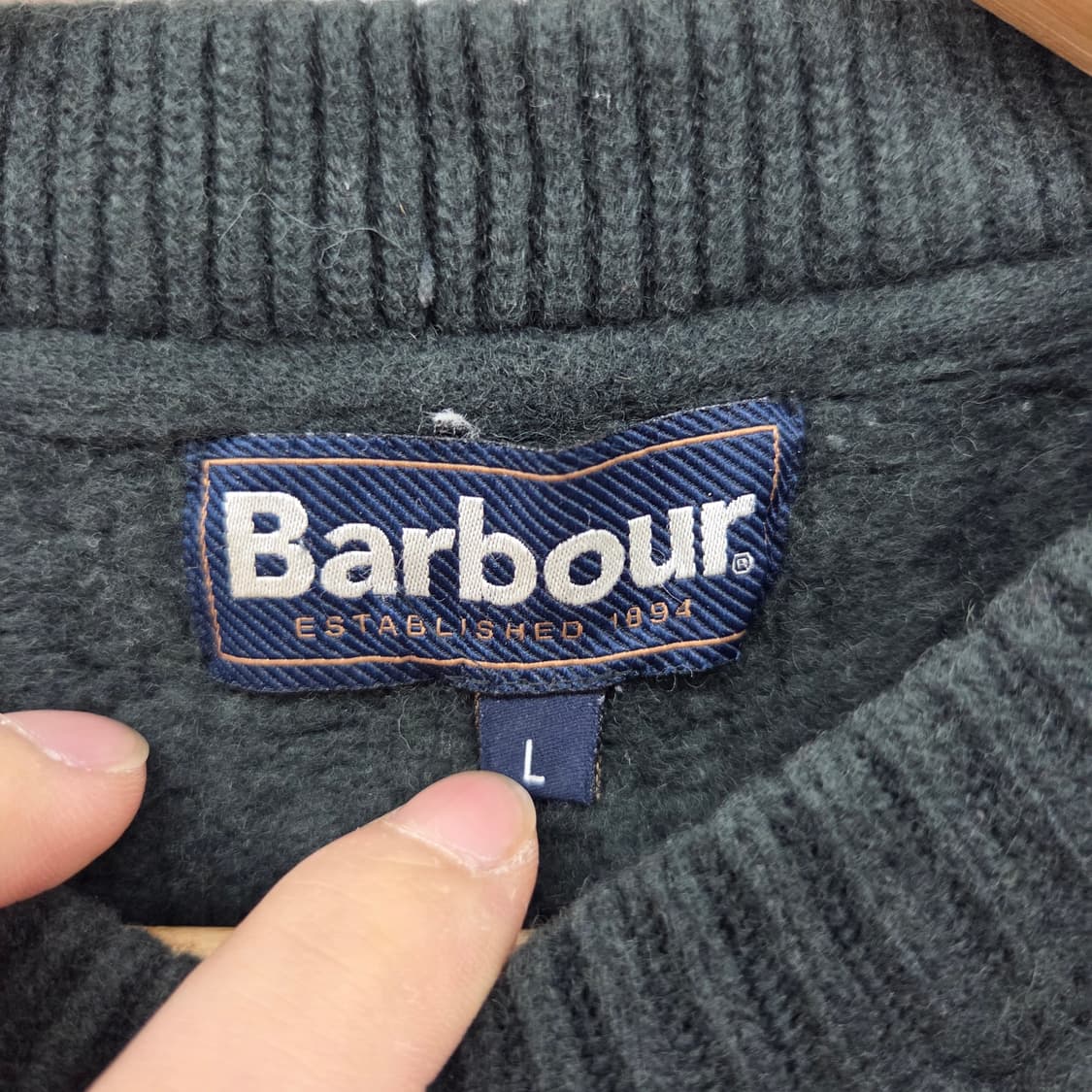 바버 블랙 케이블 니트 스웨터 남성 L 상품이미지3