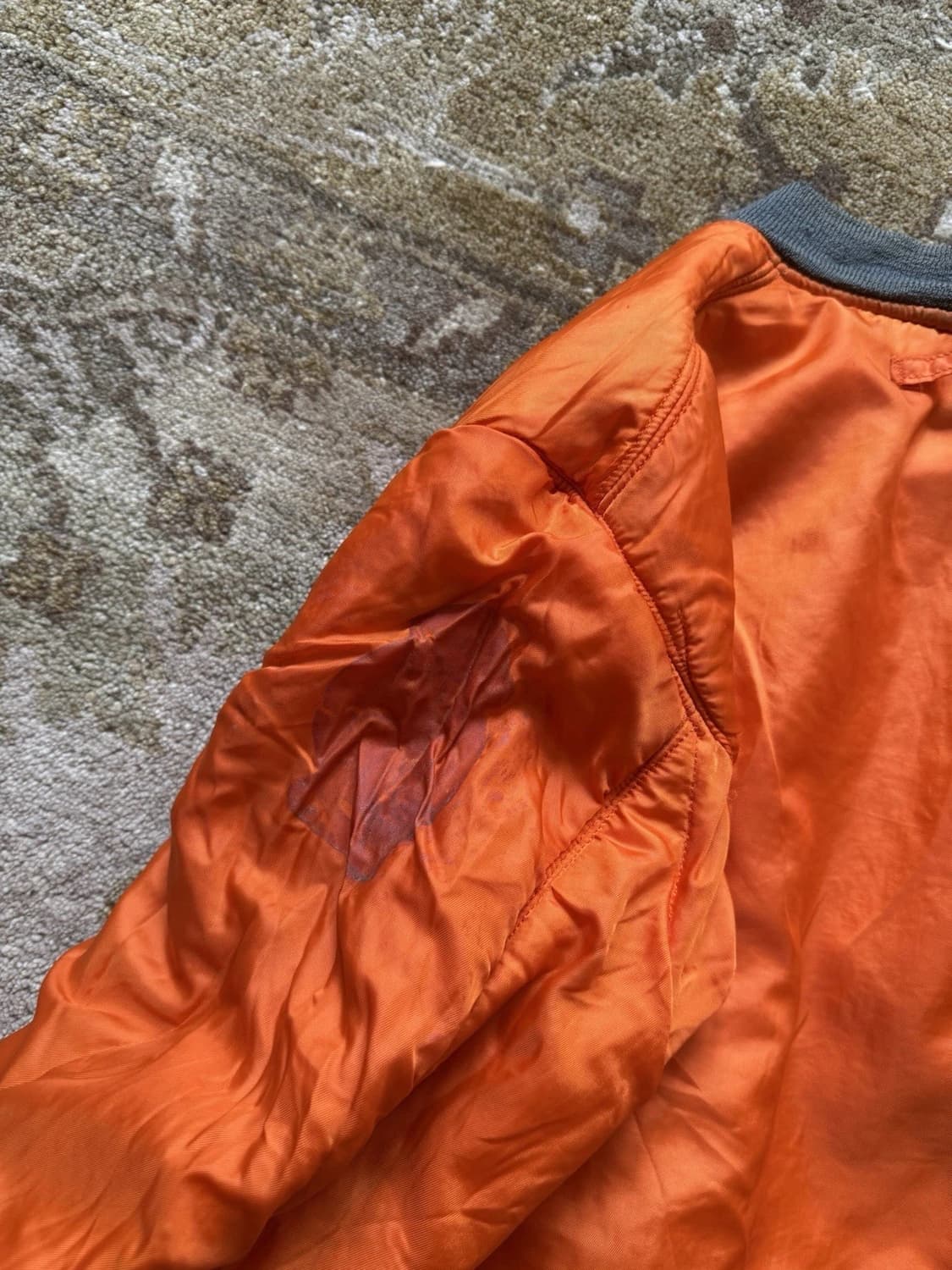 1976s 알파 인더스트리 MA-1 플라이트 붐버 자켓 상품이미지6