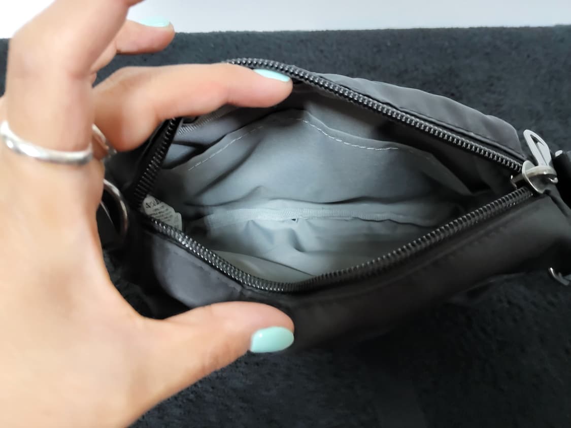 나이키 W 스포츠웨어 퓨추라 럭스 크로스바디백 상품이미지6