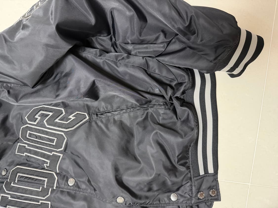 더솔로이스트 봄버자켓 상품이미지2