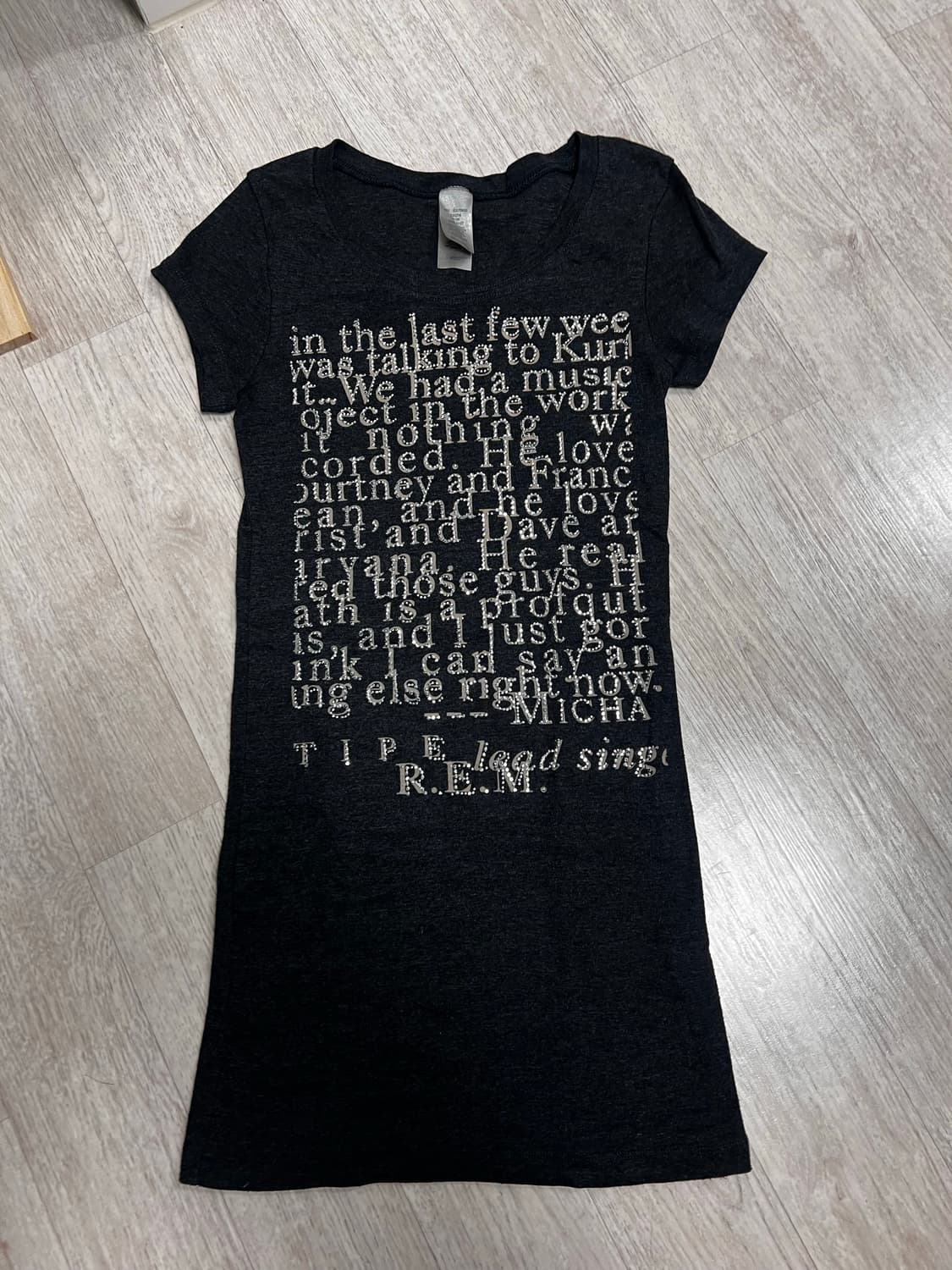 갸루 펑크 큐빅 쫄티 슬림핏 상품이미지2