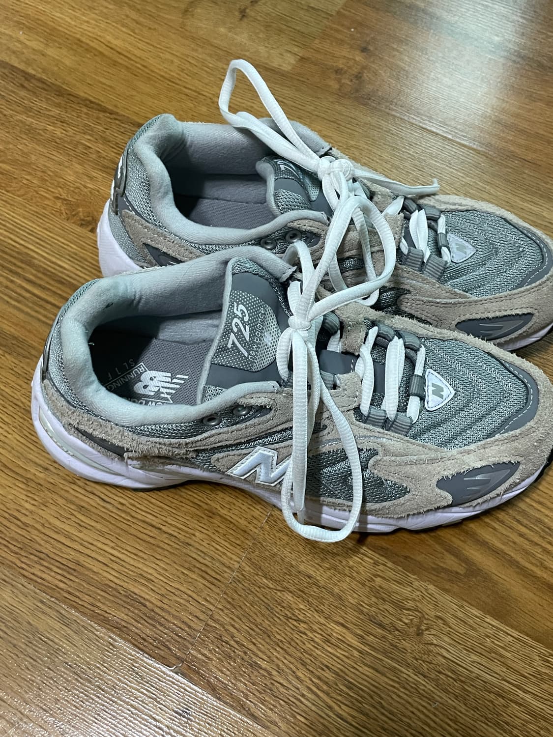 뉴발란스 725 그레이 235 상품이미지6