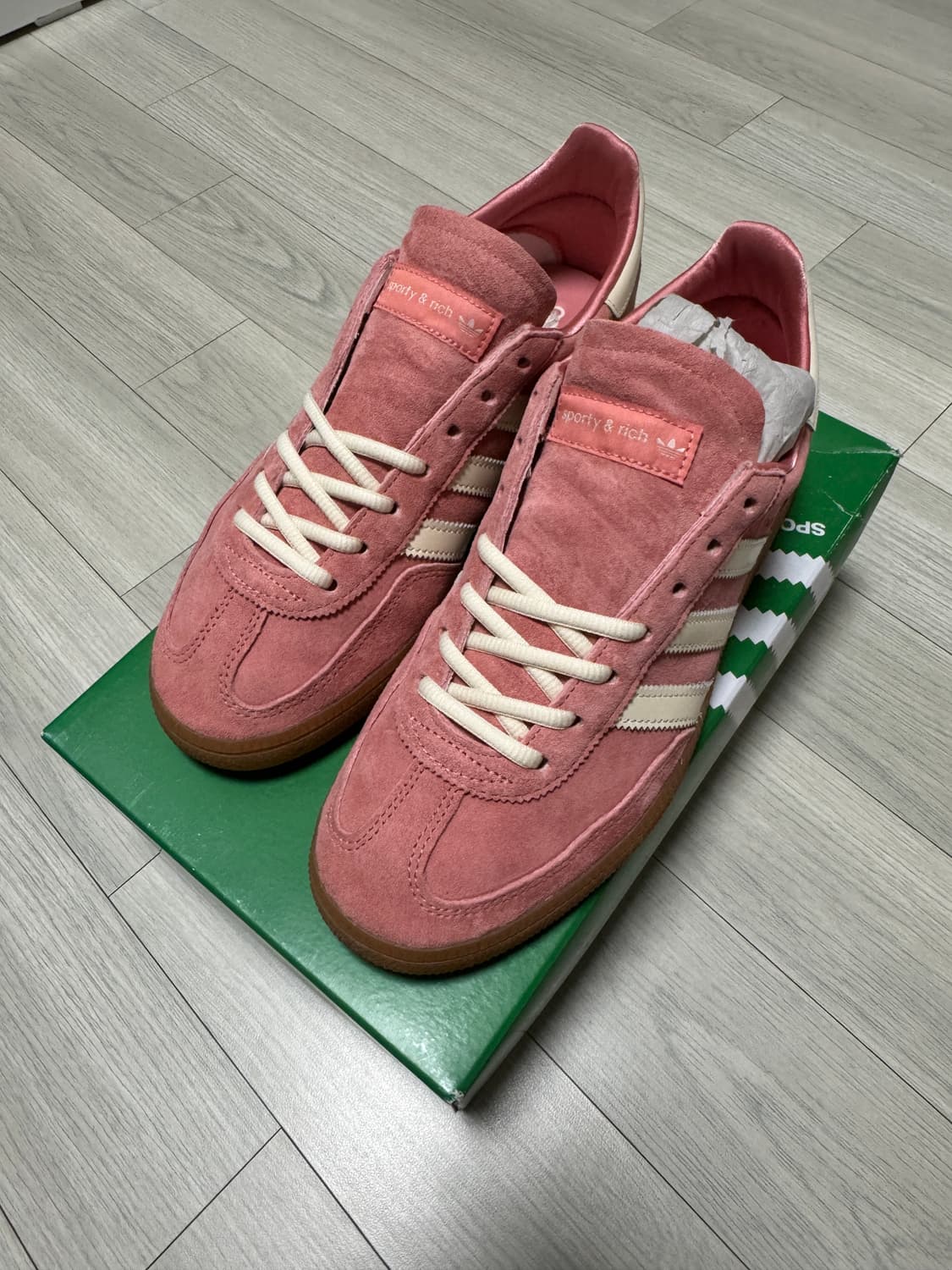 아디다스 스포티앤리치 스페지알 265 상품이미지1