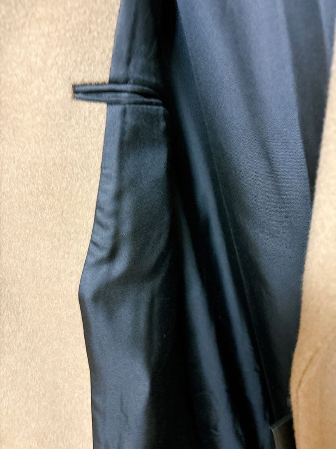 [차은우님 착용] 생로랑 23AW 울 오버사이즈 코트 상품이미지8