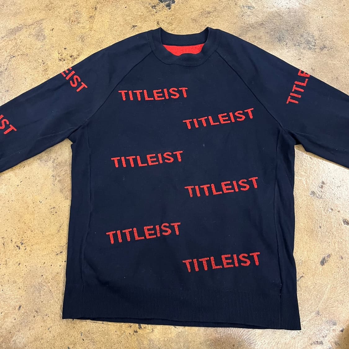 [정품] 타이틀리스트 올오버 로고 맨투맨 b10 상품이미지3