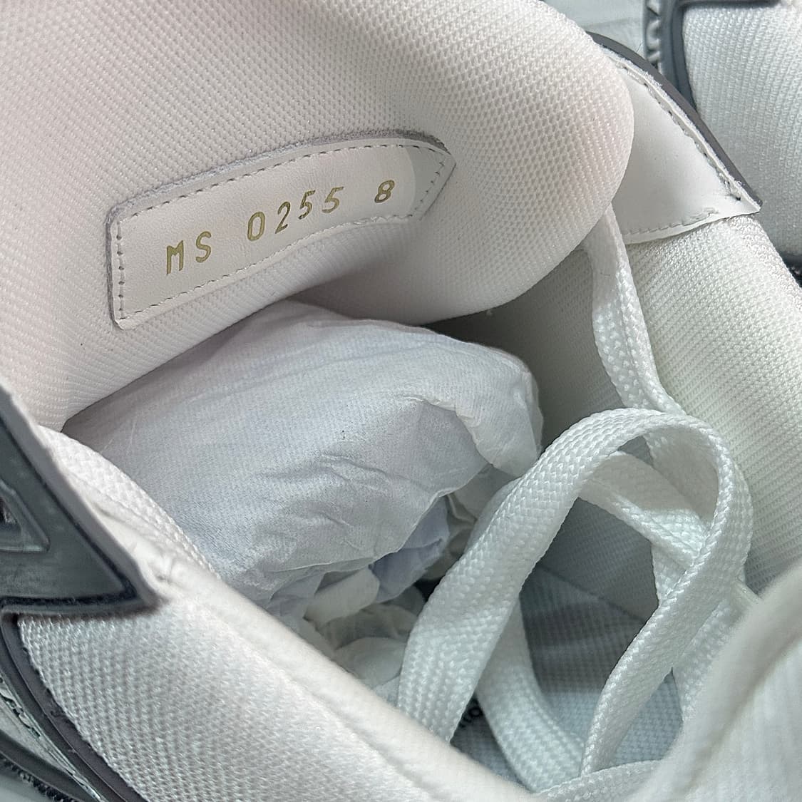 [정품] 25FW 루이비통 트레이너 범고래 그레이1ADF5C 상품이미지7