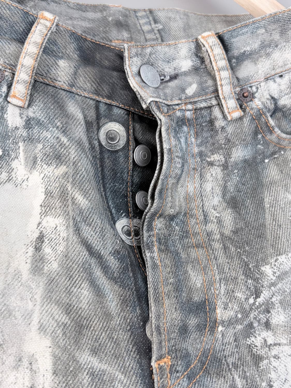 Acne Studios paint splatter wide jeans 상품이미지2