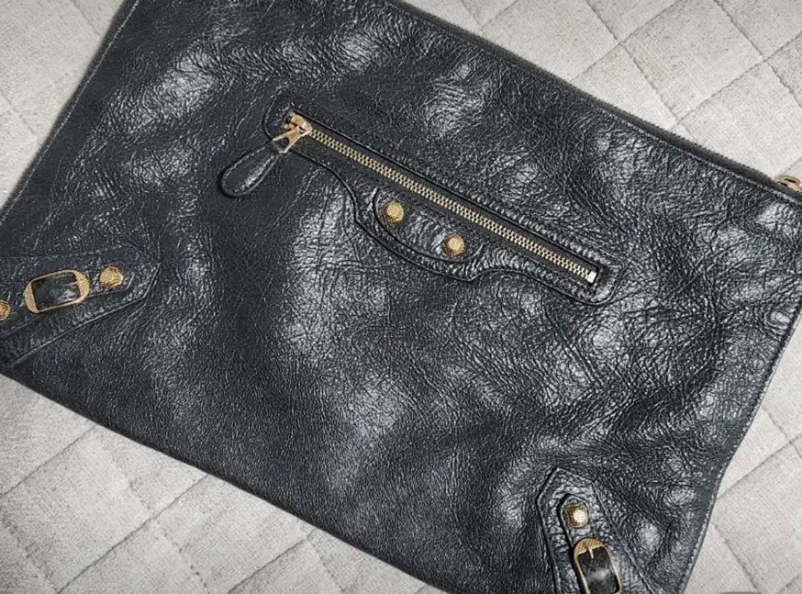 [정품] 발렌시아가 엔벨로프 금장 클러치 블랙 (단품)  상품이미지1