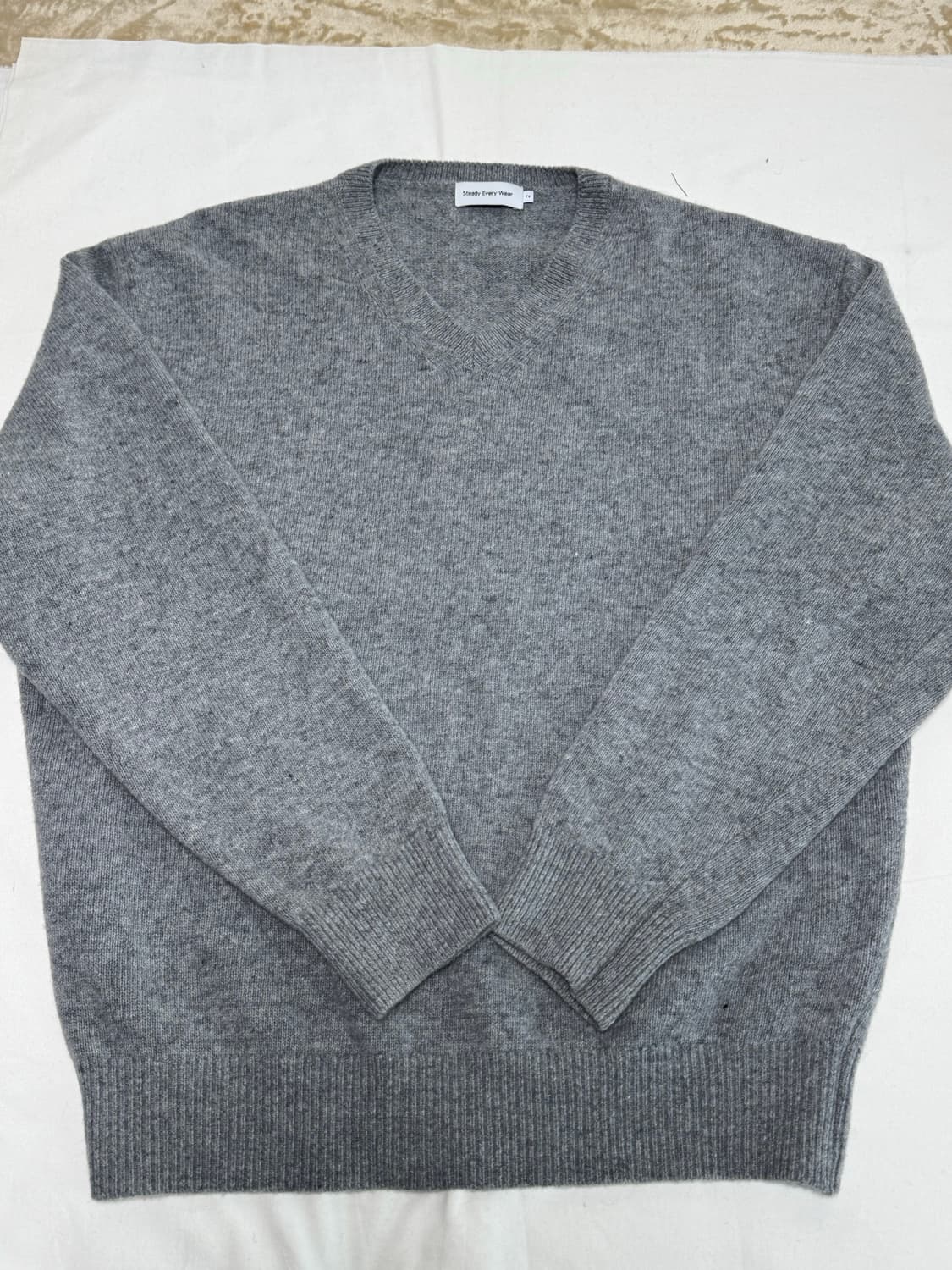 스테디에브리웨어 / 코지 울 캐시미어 브이넥 니트 / 2 상품이미지2