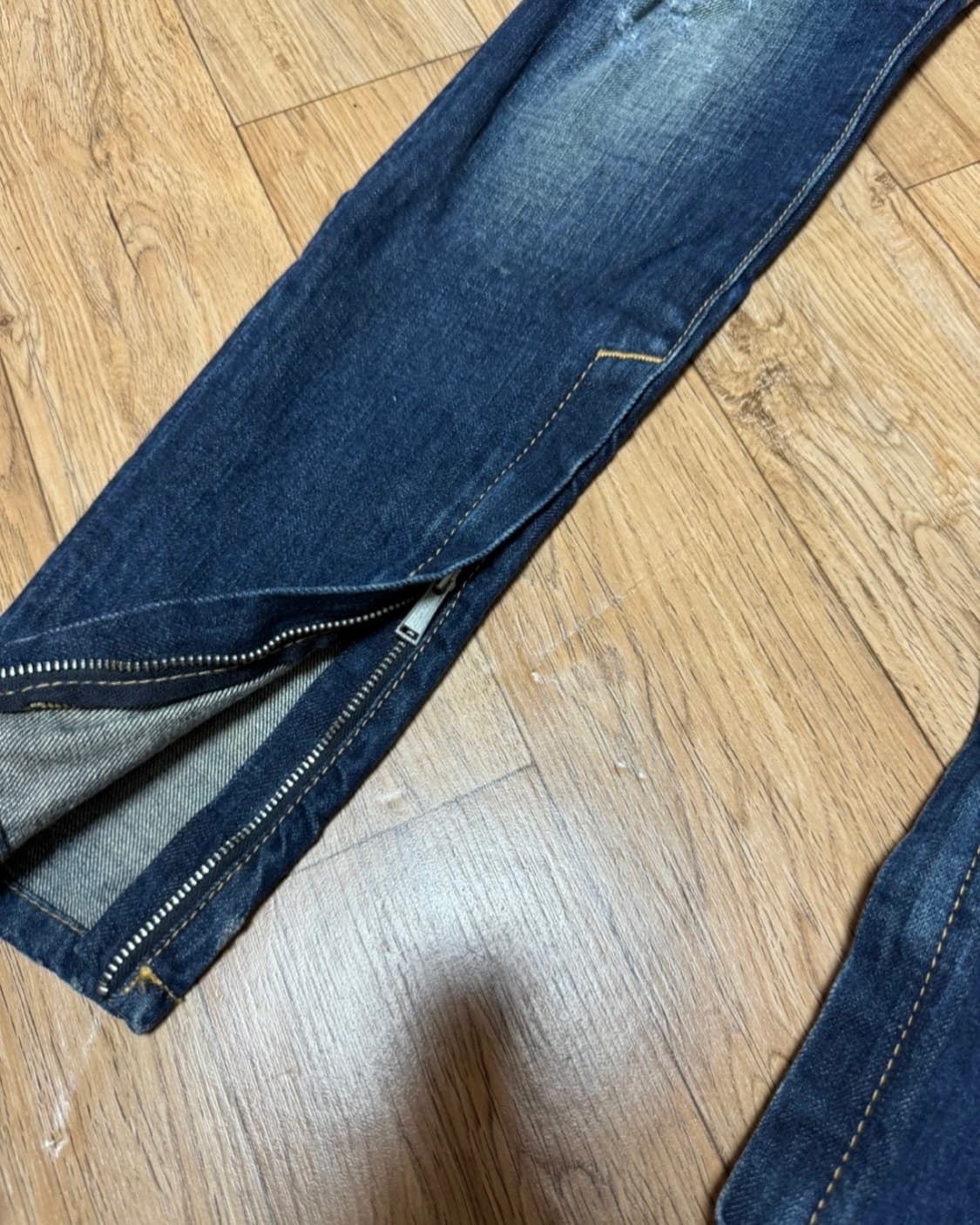 <디스퀘어드> 데미지 데님 팬츠 상품이미지5
